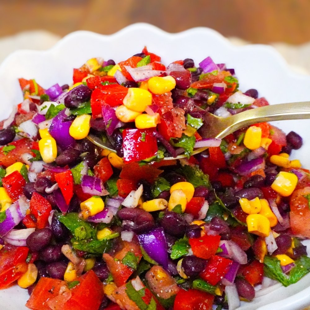 Ensalada de frijol negro y maíz