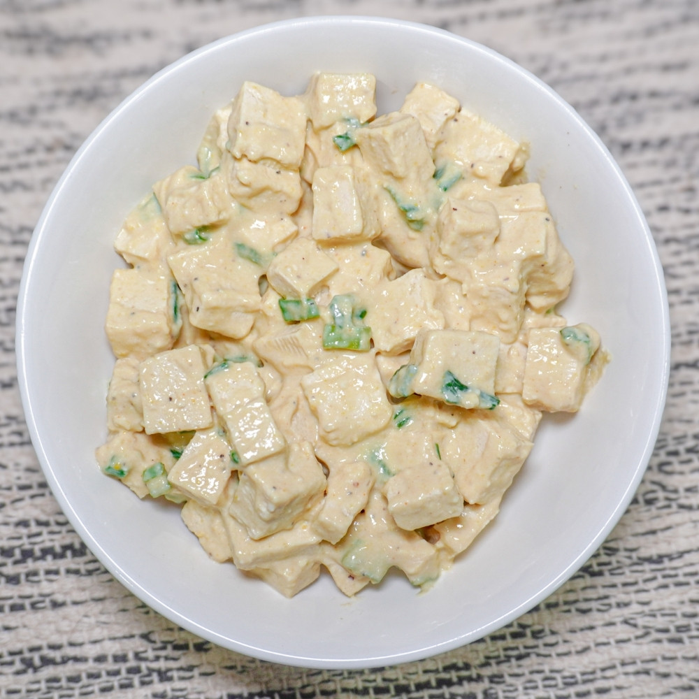 Ensalada de huevo vegana